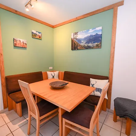 Panorama Bruck By In One