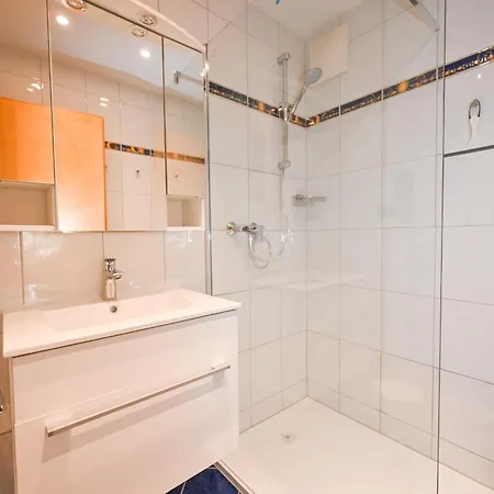 Panorama Bruck By In One Apartment