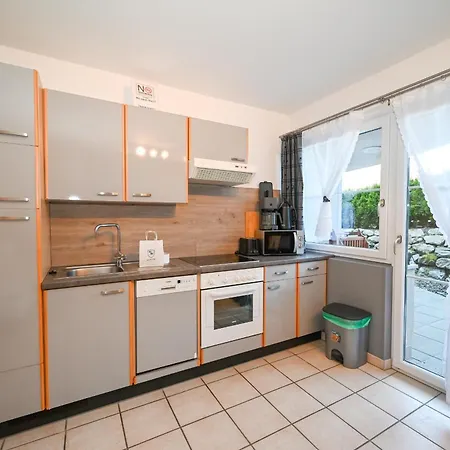 아파트 Panorama Bruck By In One *